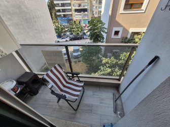BUCA ÜÇKULAR MEYDAN VE HASANAĞA YAKINI 1+1 ARAKAT SATILIK DAİRE