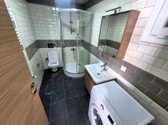 BUCA MENDERES SULAKLAR LİFE SİTESİN'DE 1+1 KİRALIK DAİRE